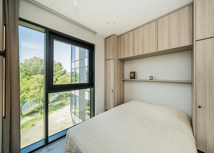 Kaunorama Riverside Appartement *